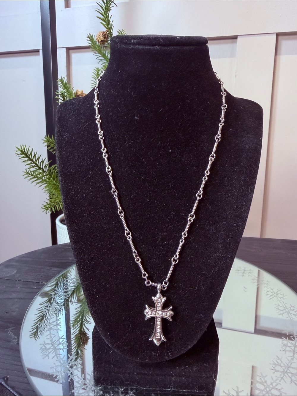 Stainless Steel Silver Cross Pendant Necklace - Classic Rhinestone Cross Jewelry